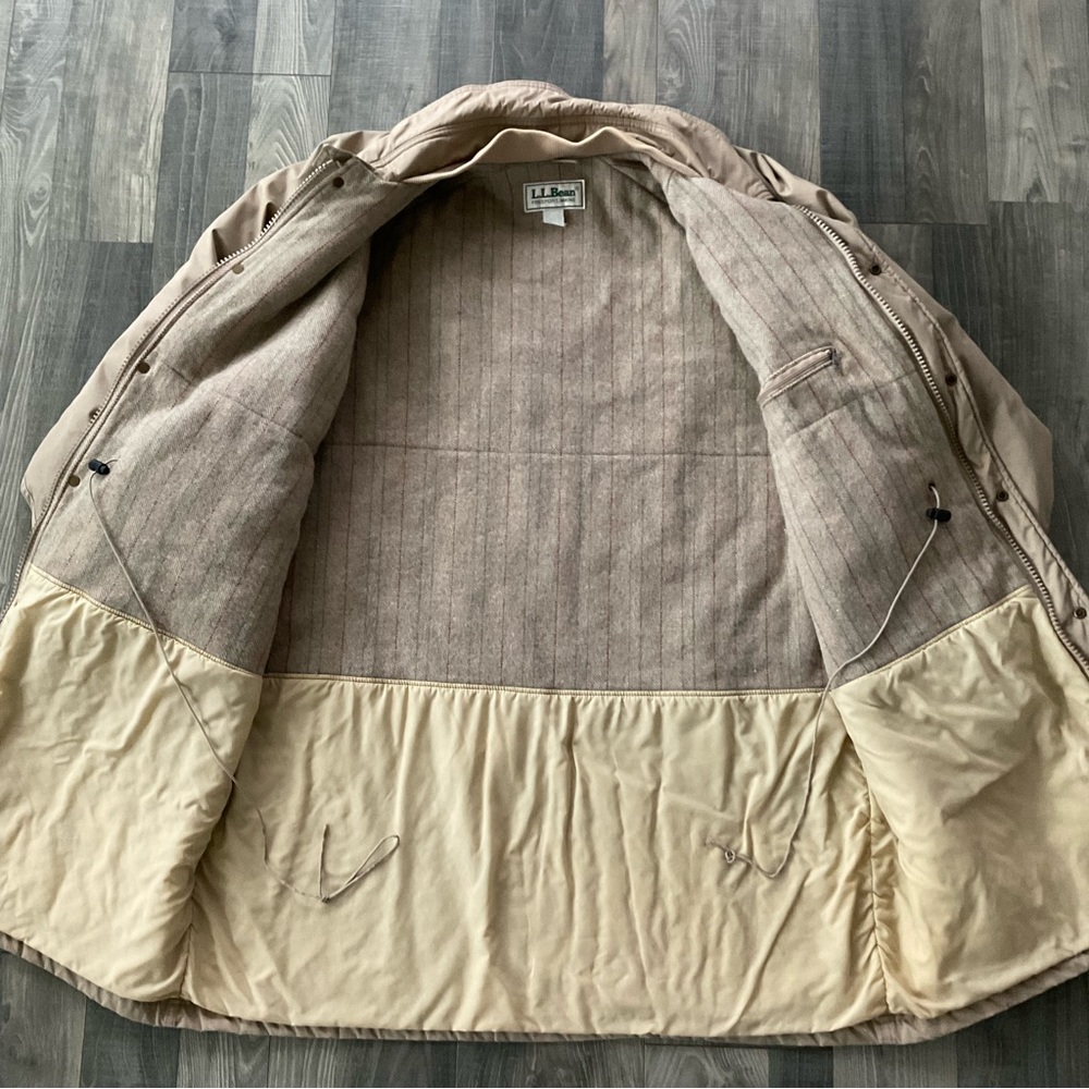 VTG LL Bean Wool Lined Long Parka Coat 
# 2595
MADE IN USA
Men’s XXL 
Tan/Khaki - Picture 8 of 8